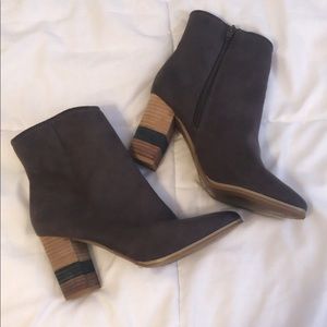 Size 7.5 grey booties
